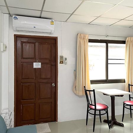 Jj Karon Beach Hotel Екстер'єр фото